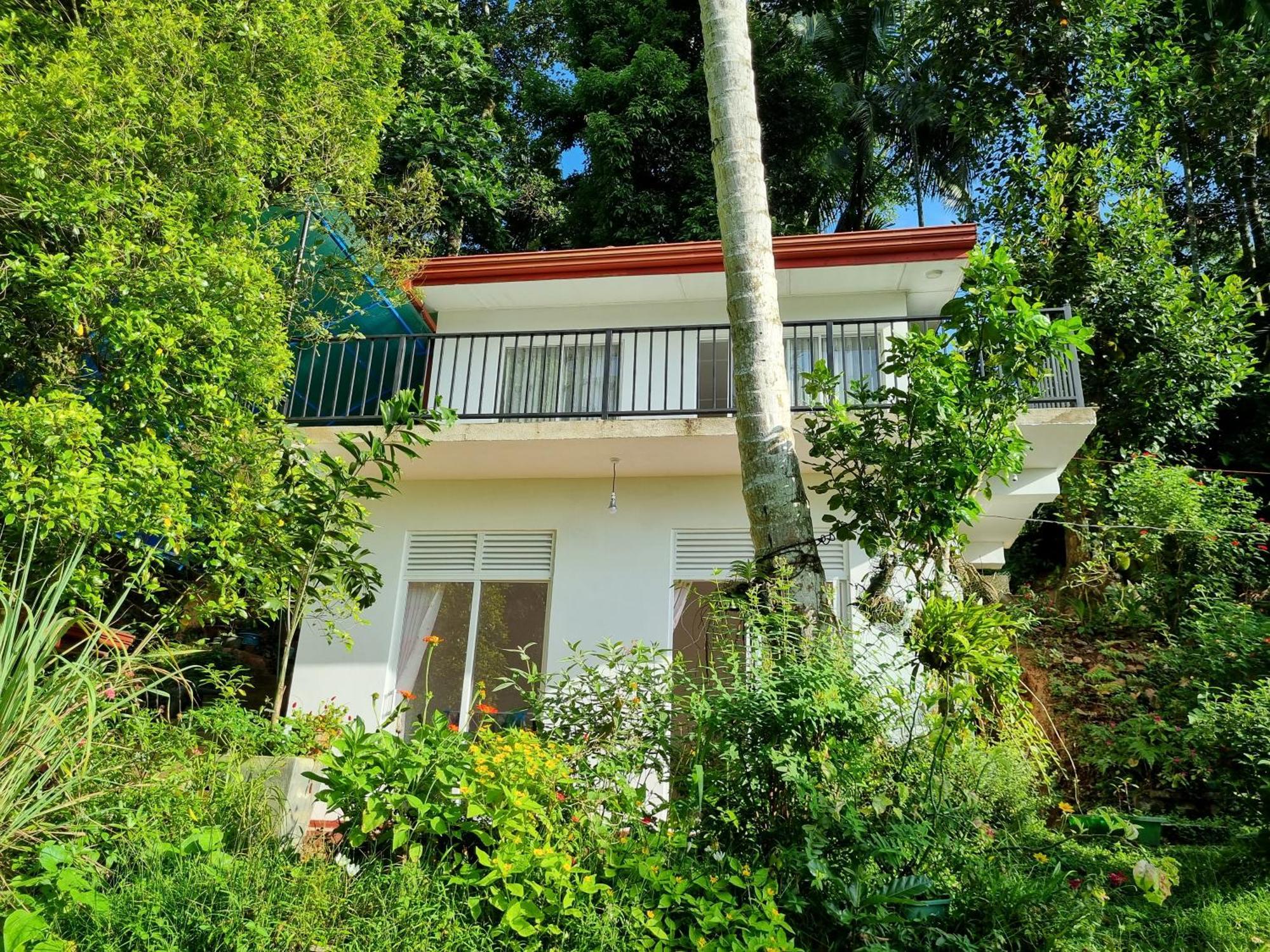 Hotel Squirrel'S Nest Kandy Exterior foto